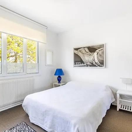 Guestready - White With Private Pool Apartment Saint-Medard-en-Jalles